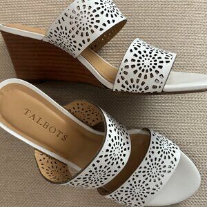 Talbots White Royce slides
